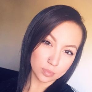 Meet your Posher, Carmain